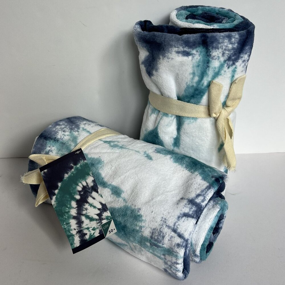 POTTERY BARN TEEN Set of 2 Tie Dye Burst Beach Towels BLUE/TEAL/NAVY NEW PB TEEN